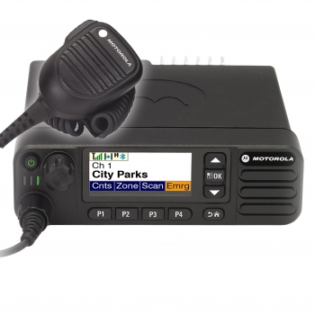 Автомобильная радиостанция Motorola DM4600