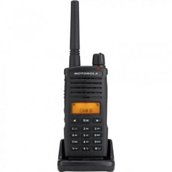 Рация Motorola XT665d